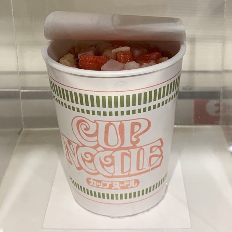 cup noodle candle